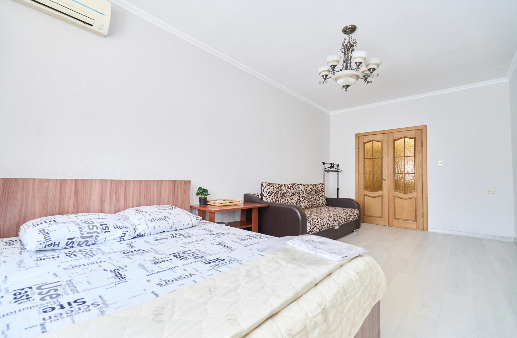 Апартаменты Саквояж Советская 50