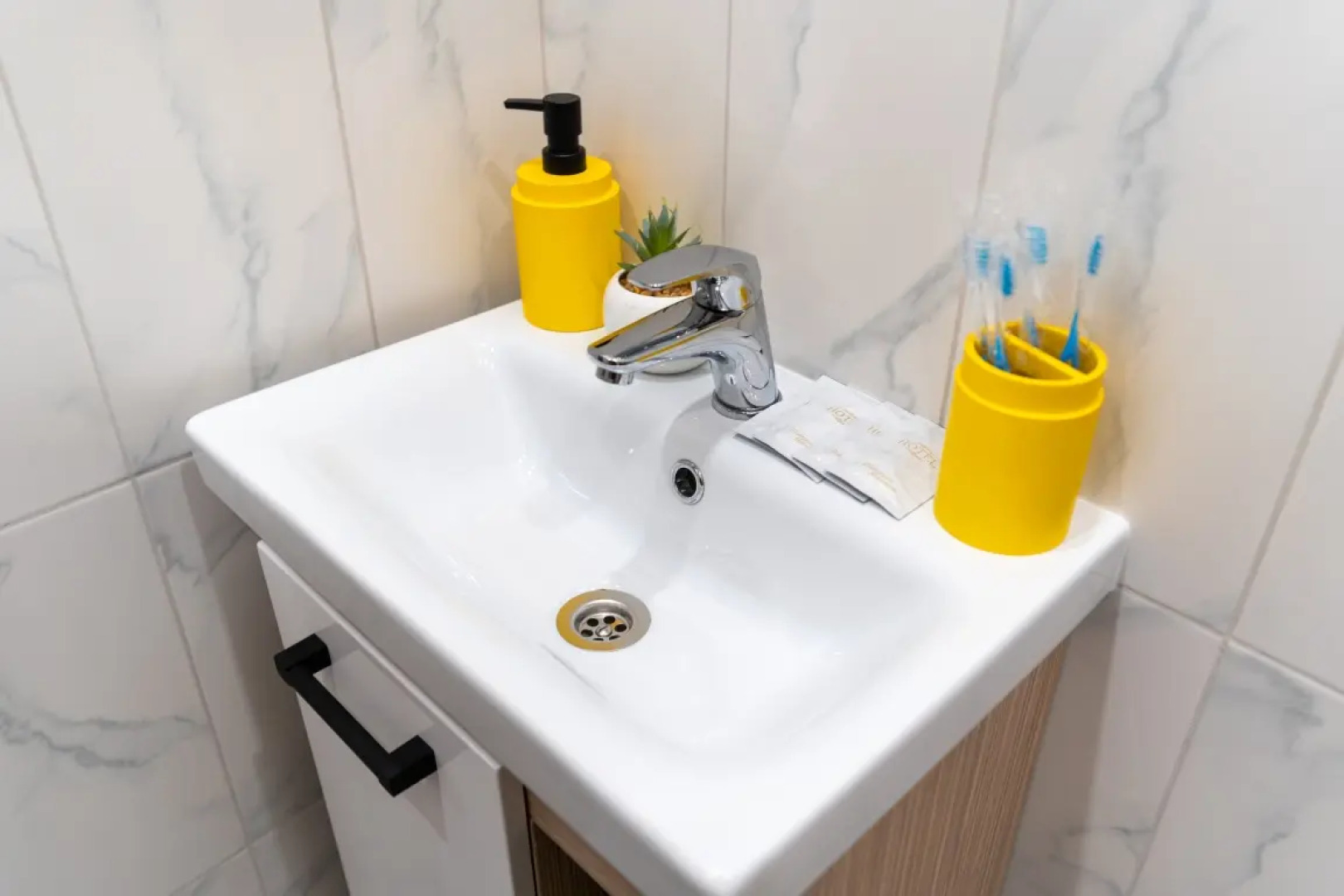 Апартаменты На Переходном 3А (2)