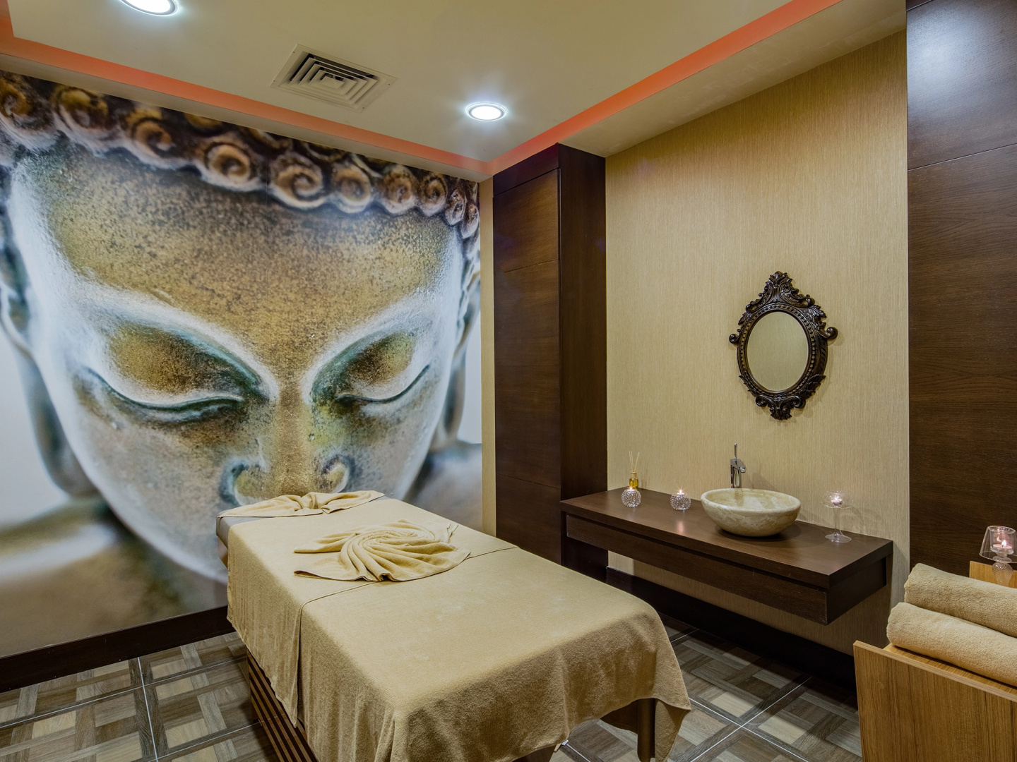 Отель Holiday Inn Antalya Lara