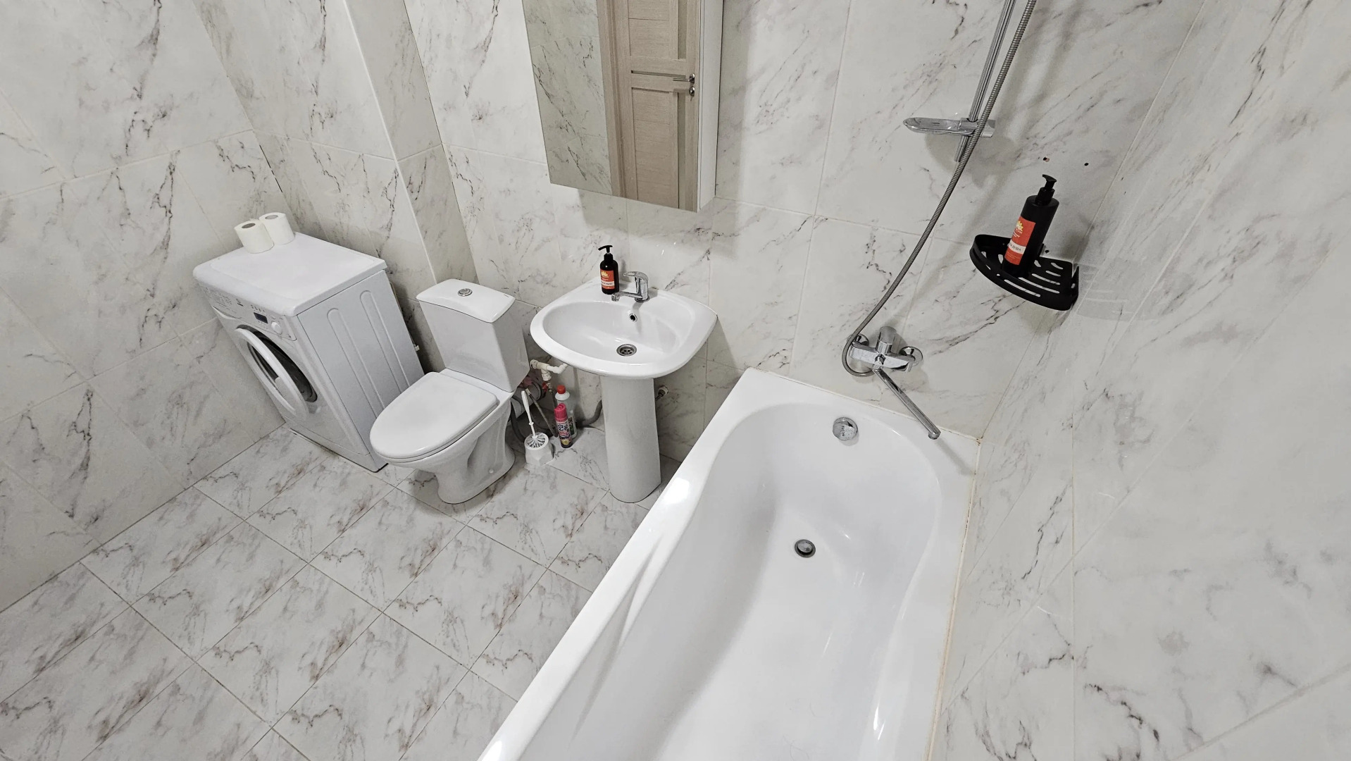 Квартира Марьин Дом на Азина, 22/7