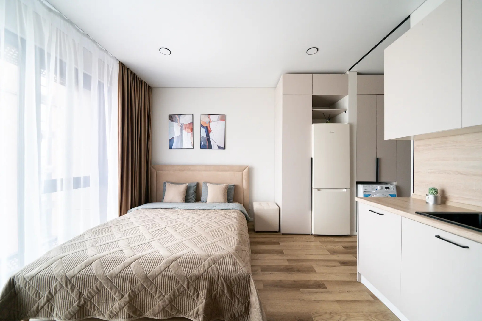 Апартаменты Студия Классическая с Видом на Город ЖК Метрополия Башня Афины