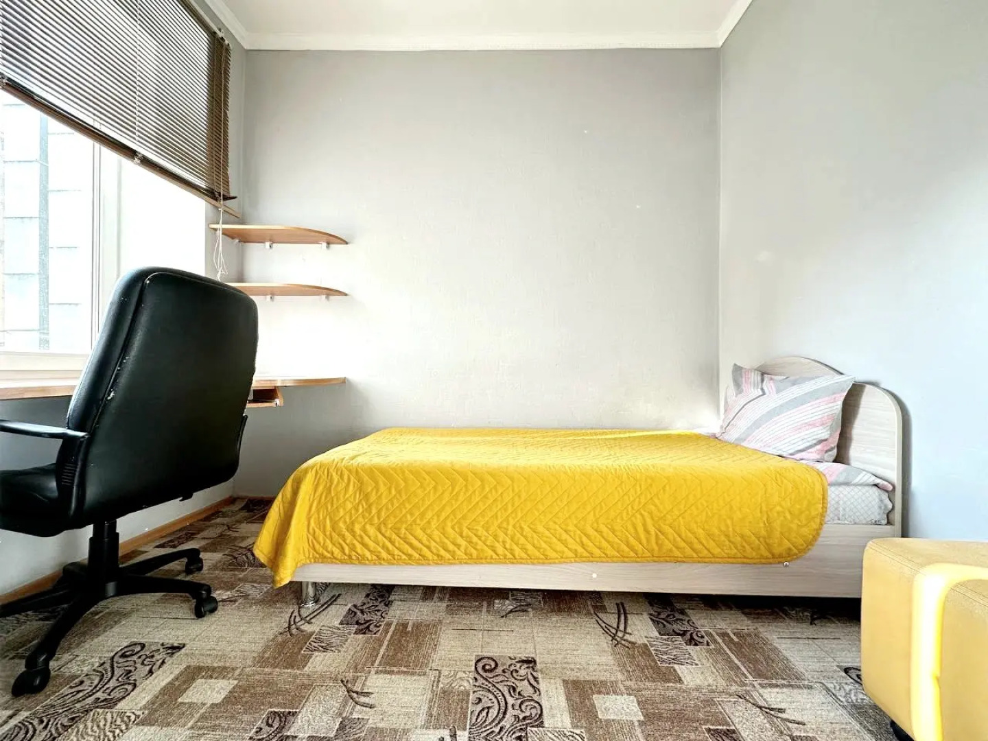 Квартира Четырехкомнатная в Центре на Островского