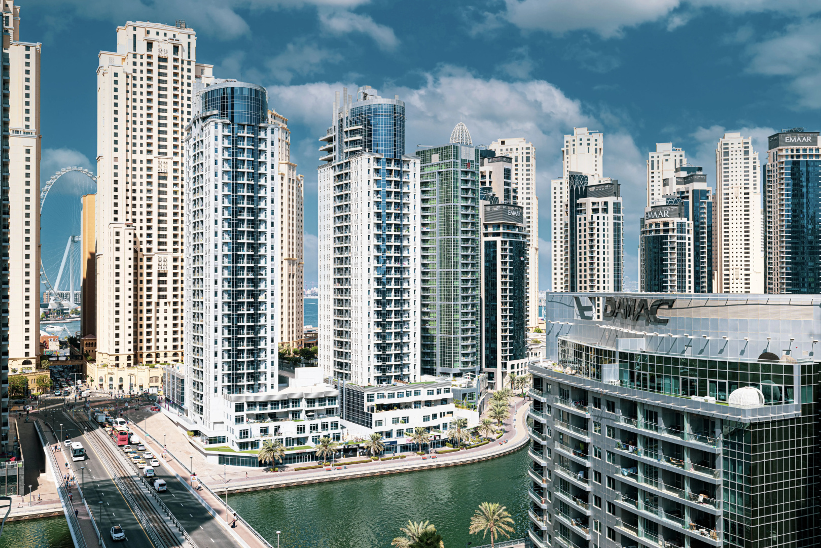 Квартира Luxury and spacious full Marina view