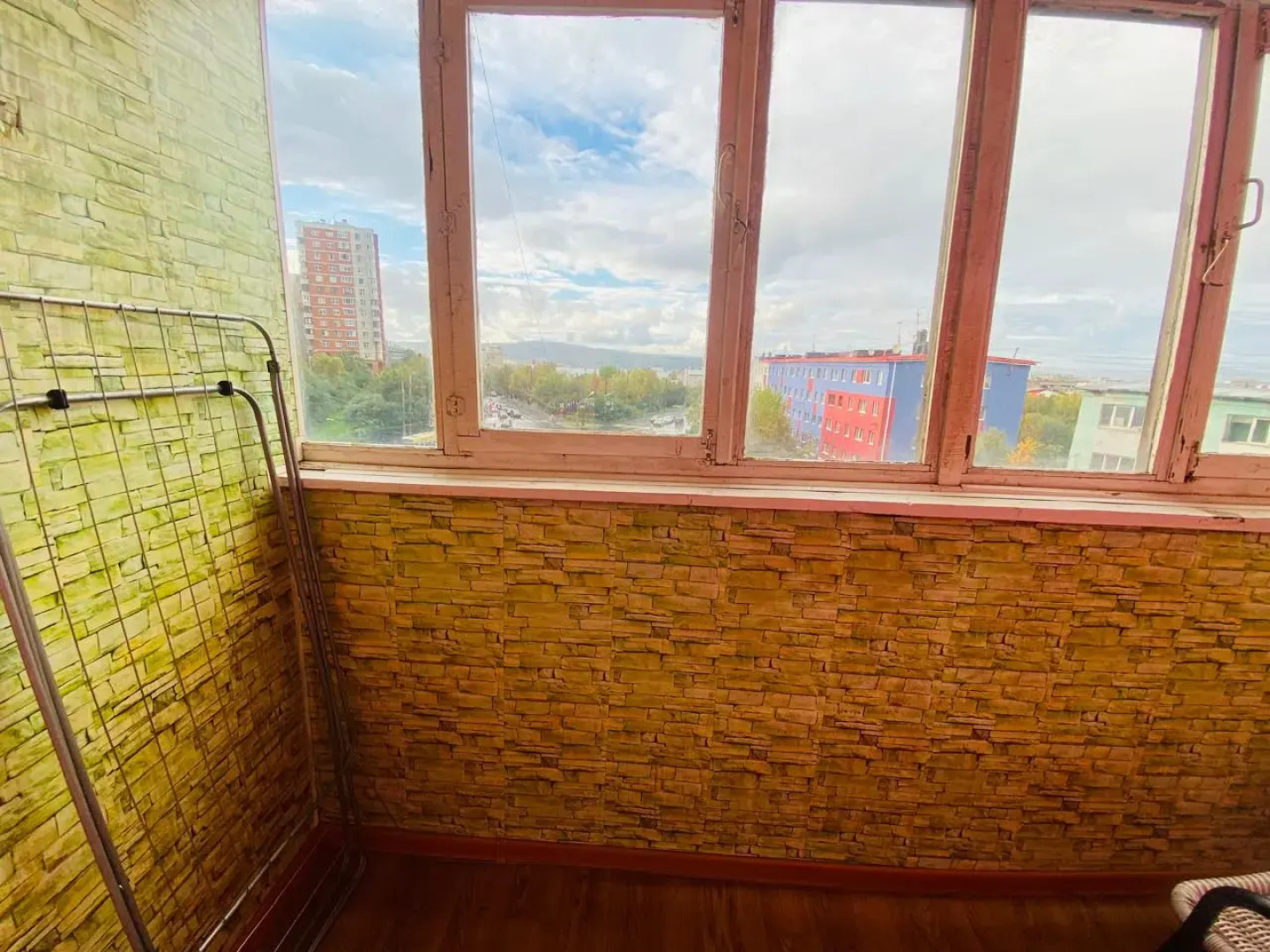 Апартаменты на Кольском 2