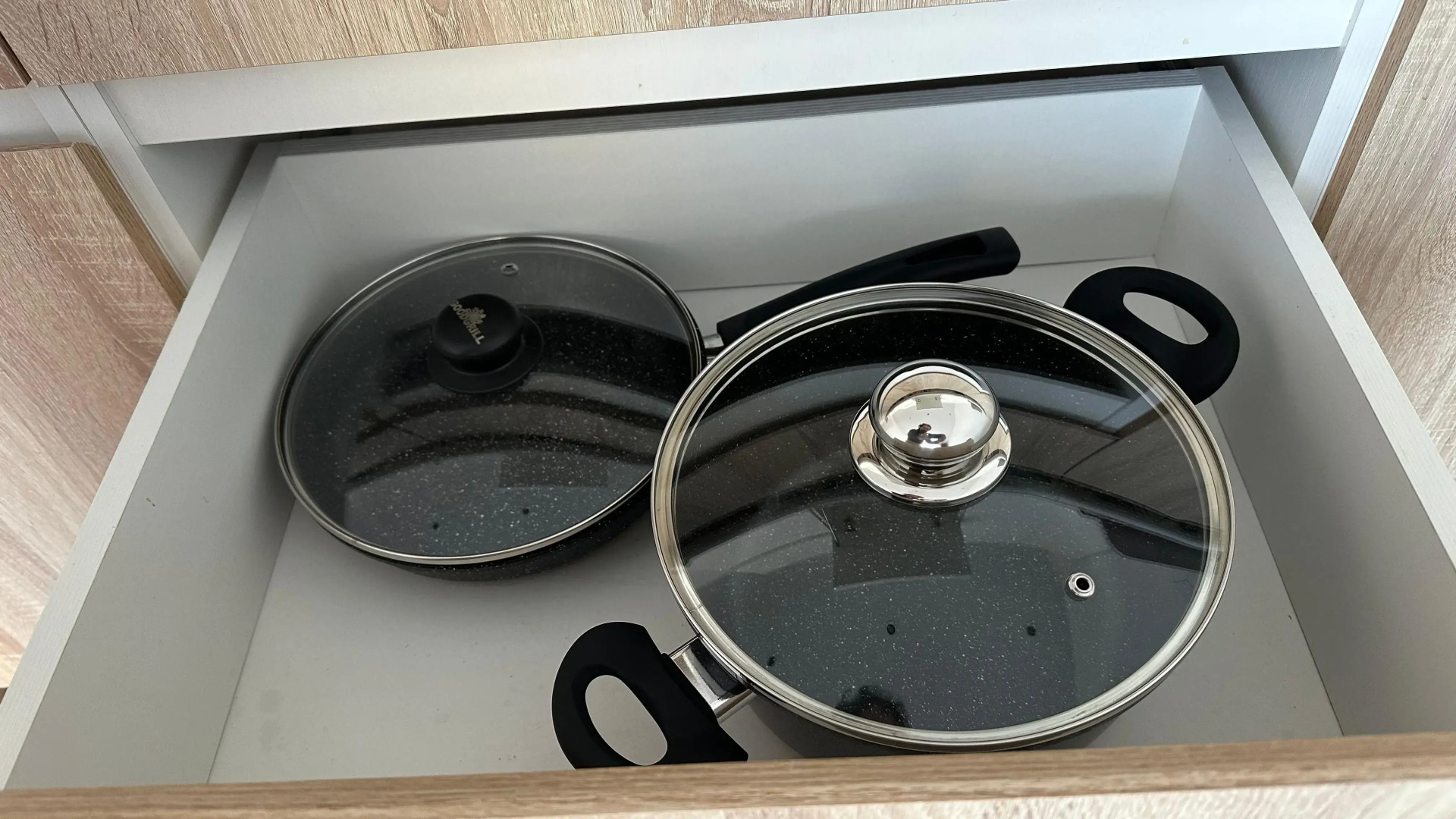 Апартаменты Истоман Для Двоих