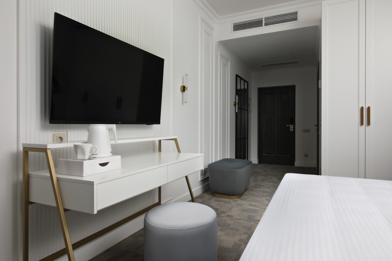 Отель Астория