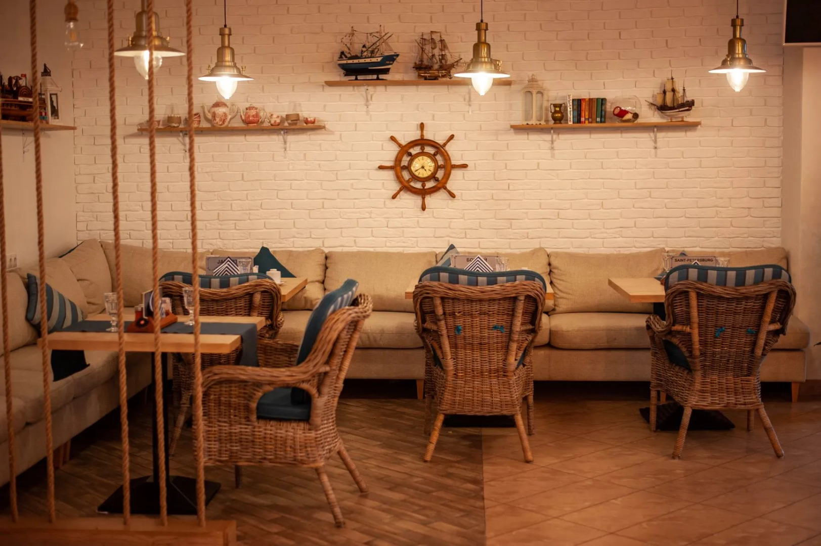 Отель Навигатор