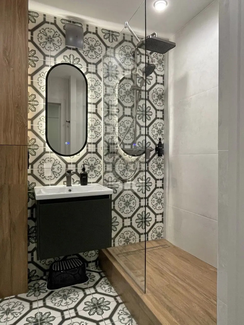 Квартира Новая евродвушка на четверых в современном районе Великого Новгорода