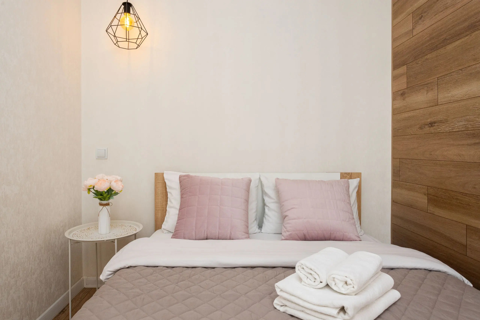 Апартаменты на Суздальской