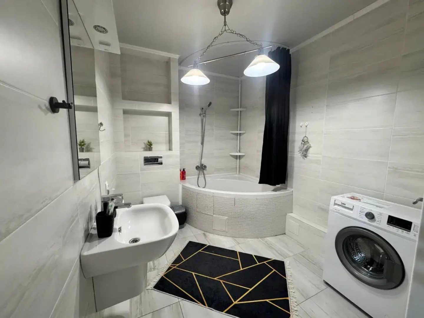 Апартаменты Просторные недалеко от Экспо