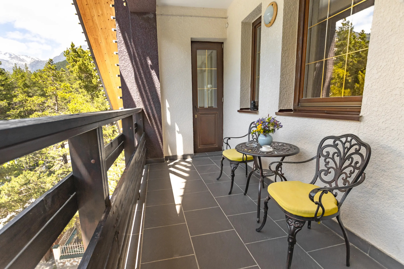 Времена года Чегет