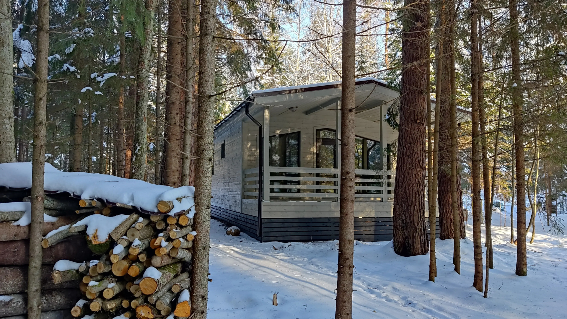 Гостевой дом Грибной домик на берегу Озера Волго на Селигере - коттеджи Сосновый бор