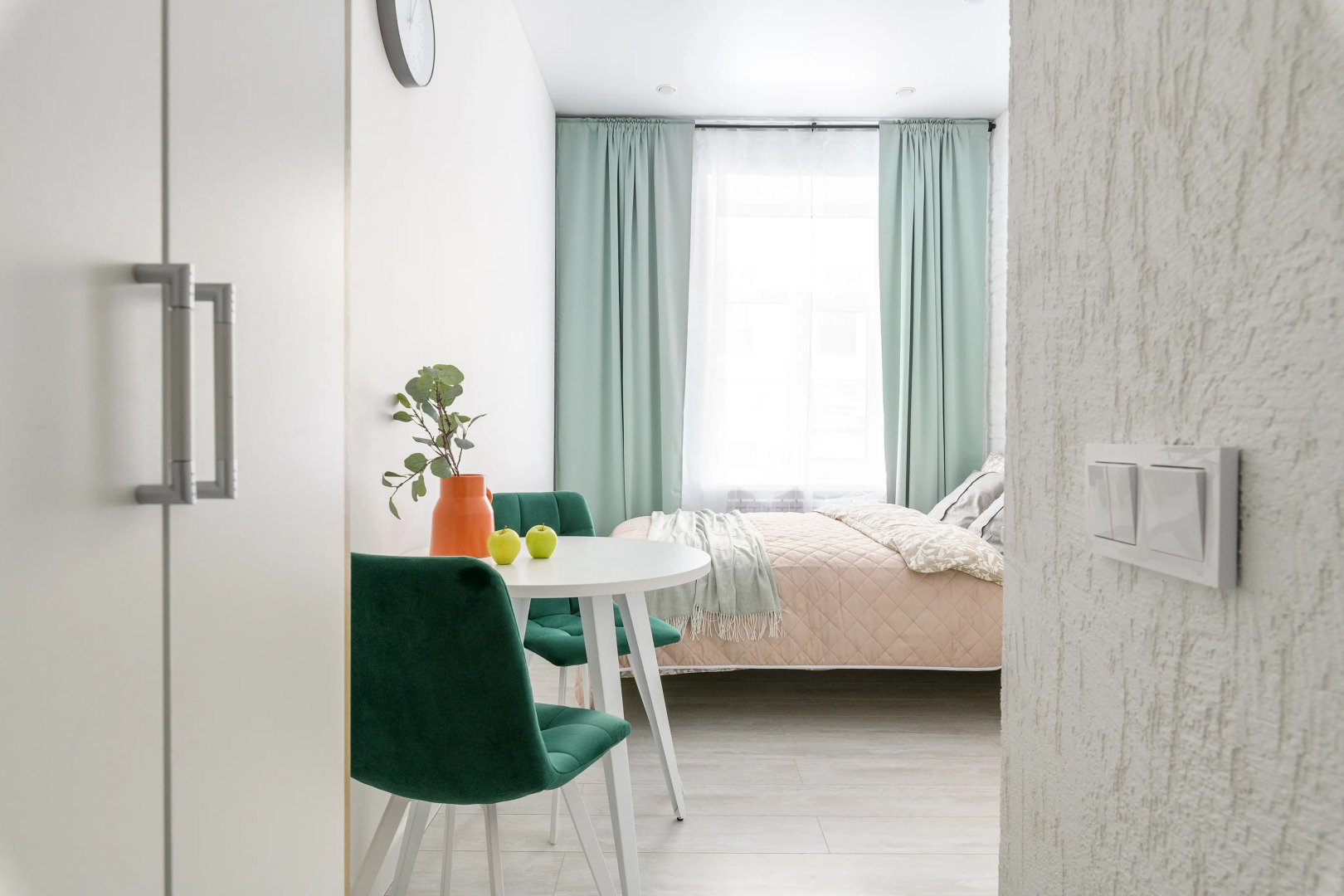 Студия в 5-ти минутах от метро Чернышевская