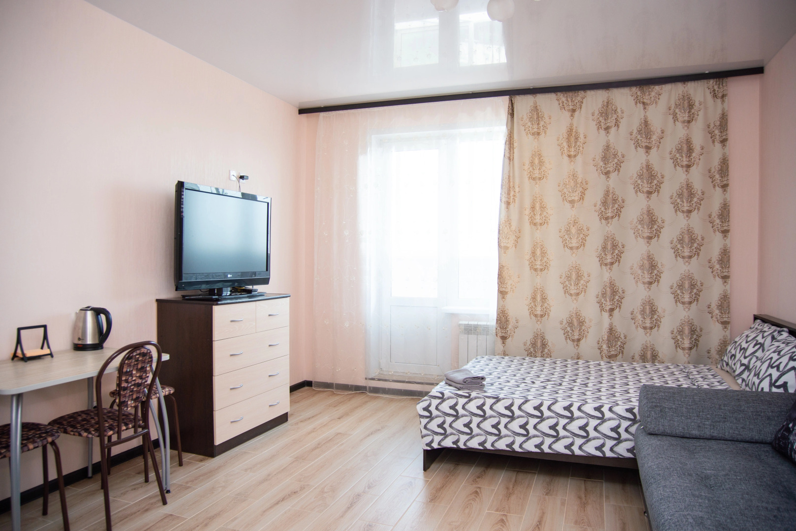 Апартаменты Сибирская 42