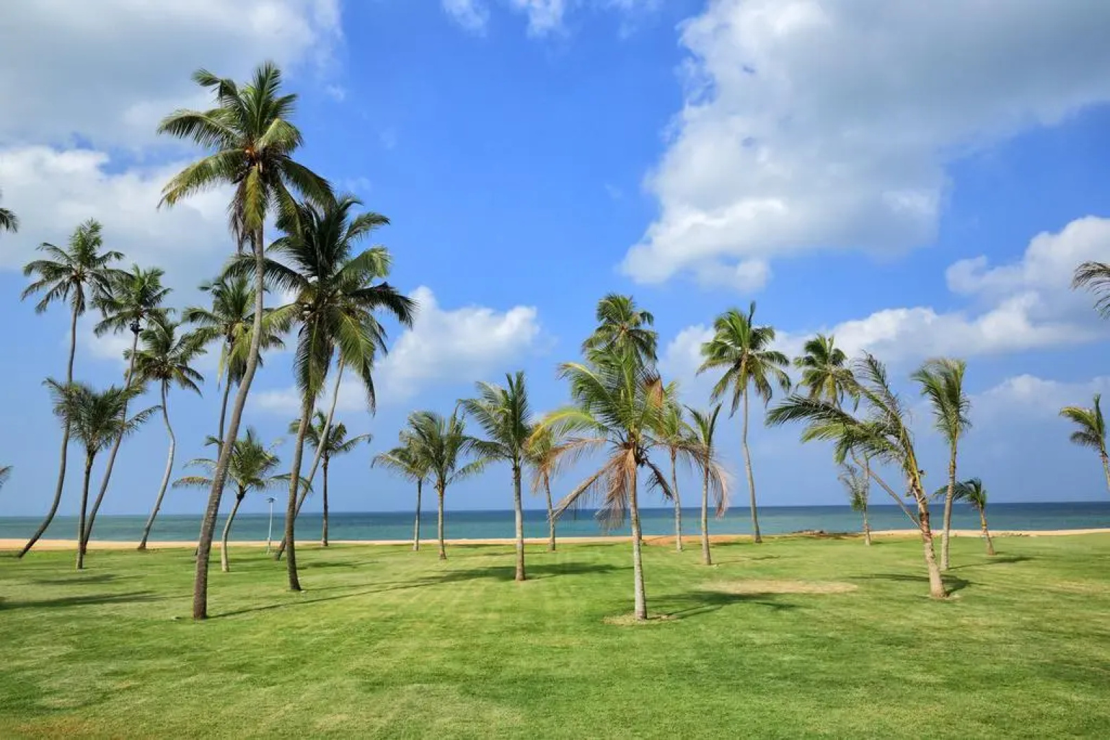 Курортный отель Anantaya Resort and Spa Chilaw