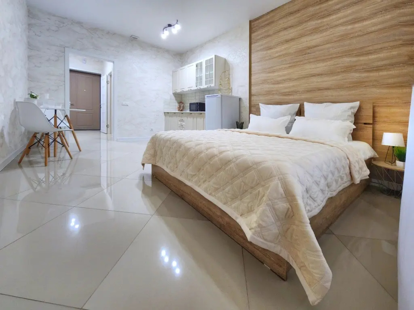 Апартаменты ВИП Номер в Метрополис 3