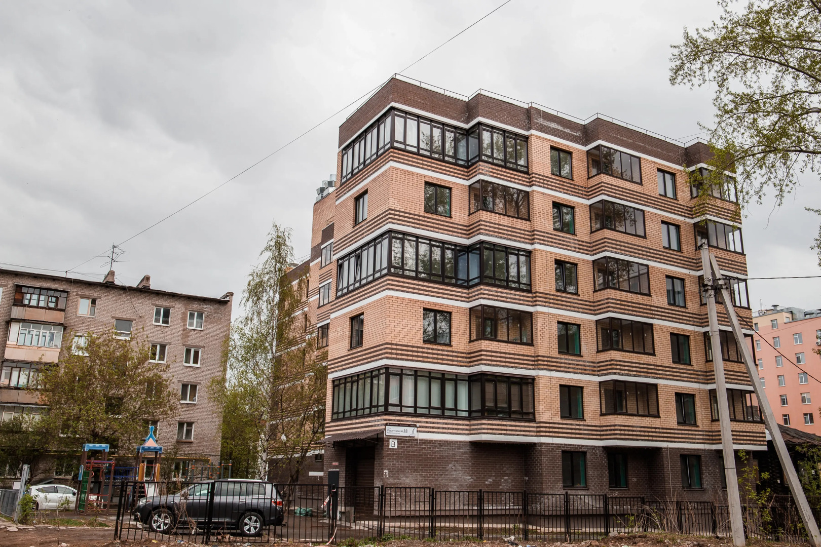 Квартира Решетникова 18