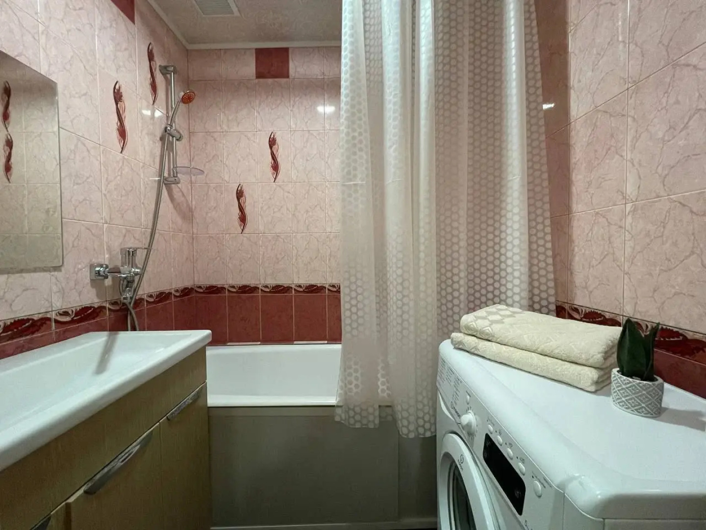 Квартира 3-к. 70 м² 6 Кроватей