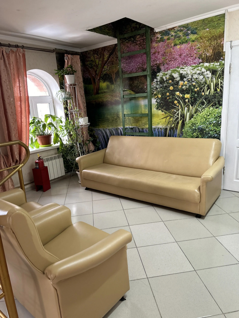 Отель Лотос