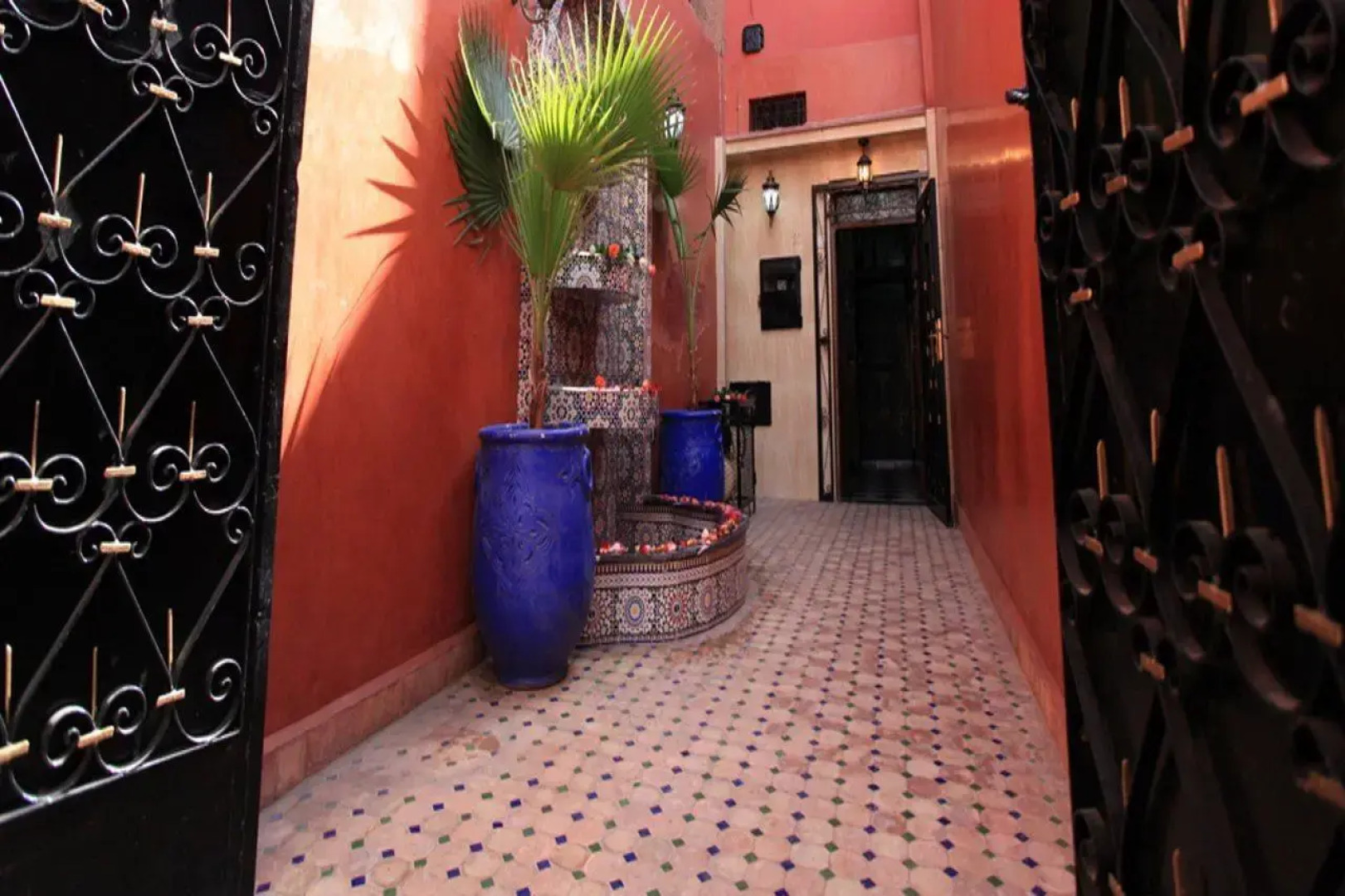 Отель Riad Fatouma