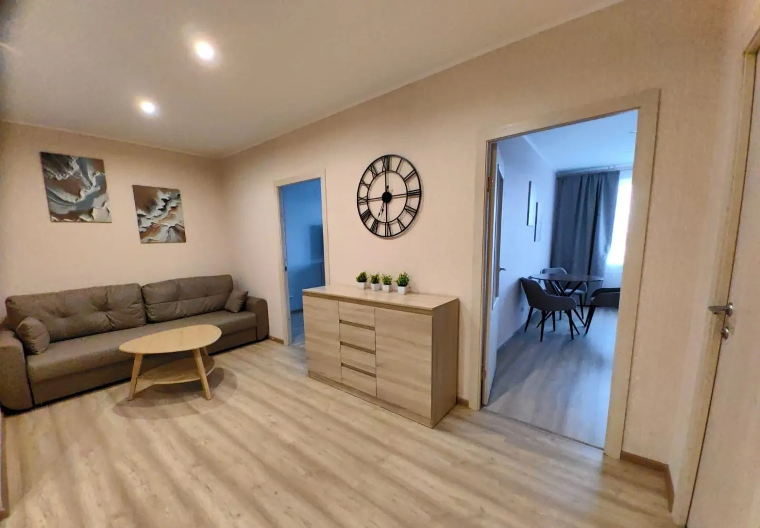 Квартира Современная видовая 1-комнатная квартира у реки в Завидово