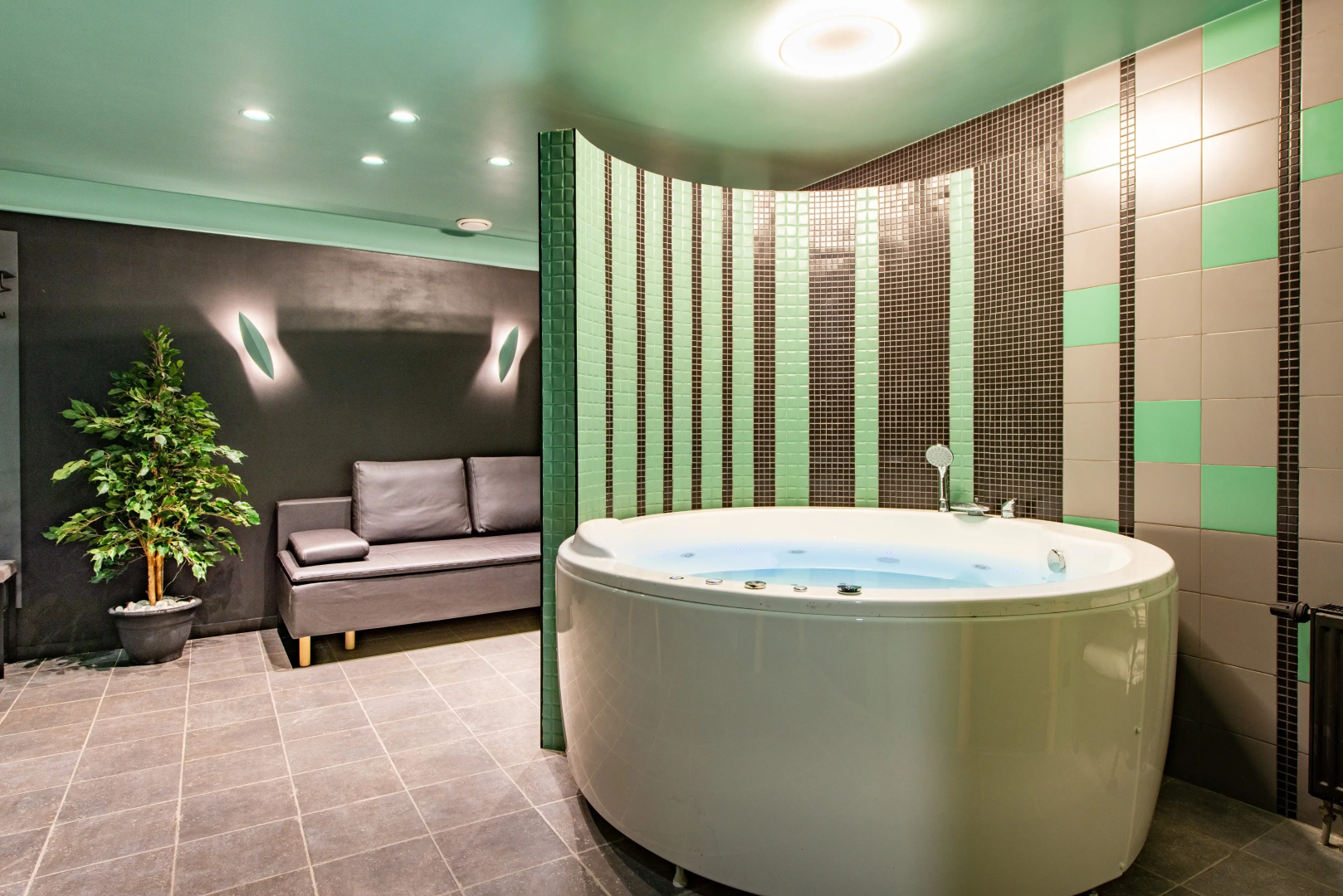 Мини-отель Gallery Inn