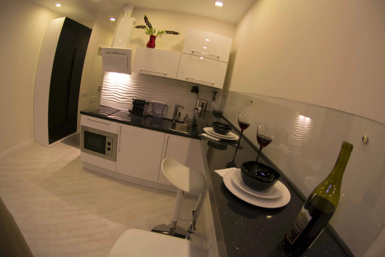 Апартаменты High Tech