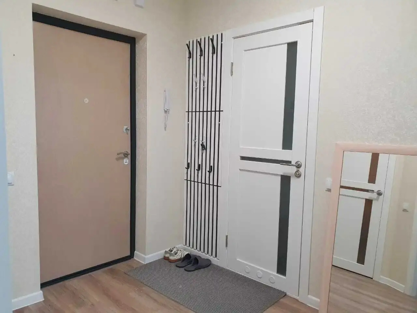 Квартира с Лоджией на Комсомольском Проспекте 4