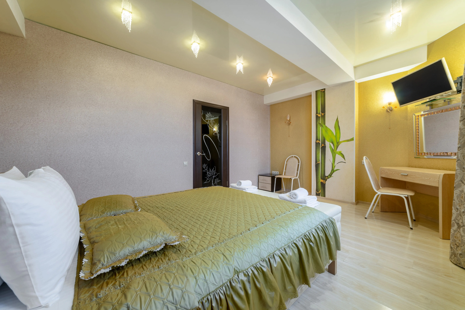 Квартира Просторная для 6х гостей с камином и видом на море