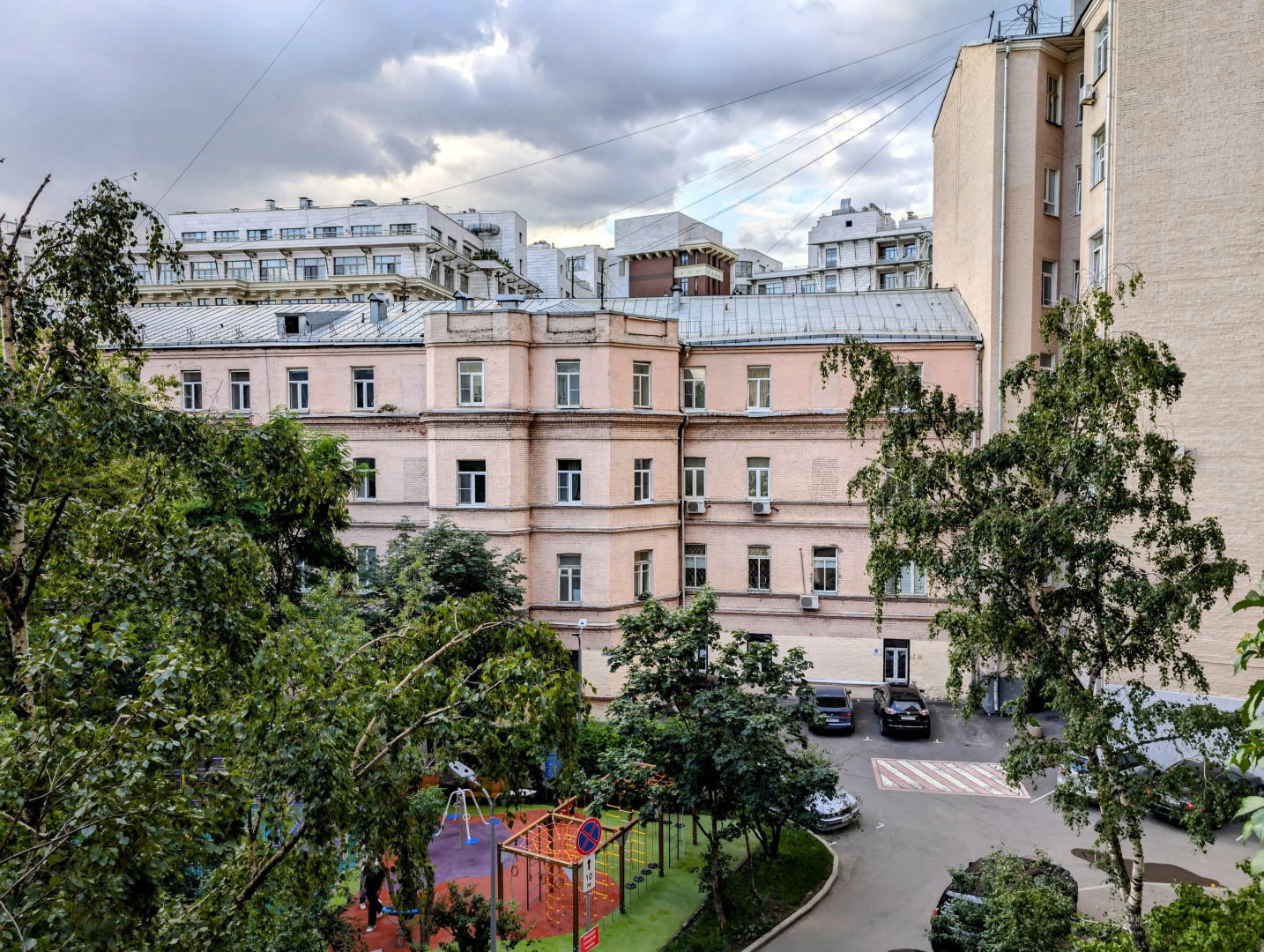 Квартира Свободна-Большая якиманка 19