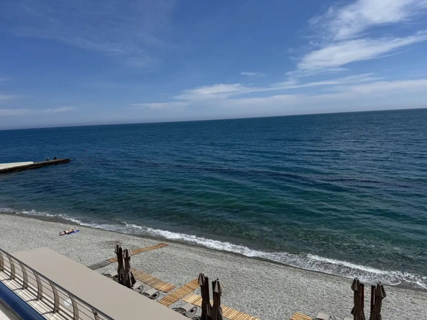 Апартаменты Скай Плаза с видом на Массандровский парк