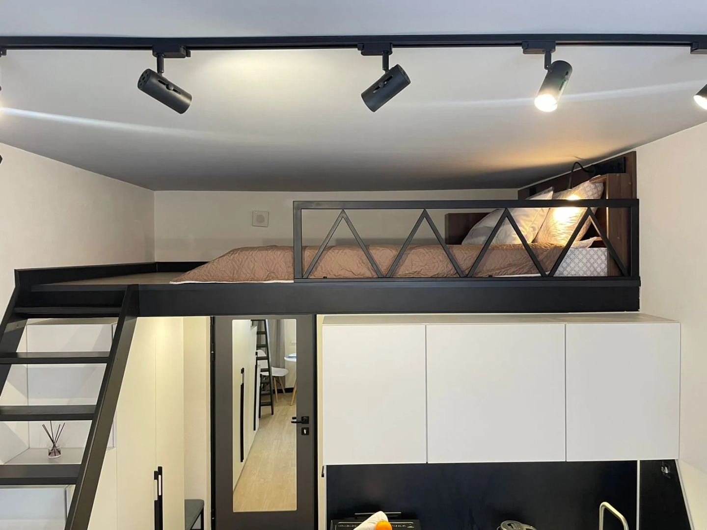 Апартаменты Лучшие в ЖК Red  Star Loft