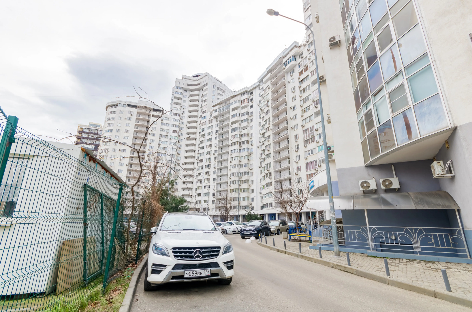 Апартаменты ApartGroup на Кубанской набережной31/1