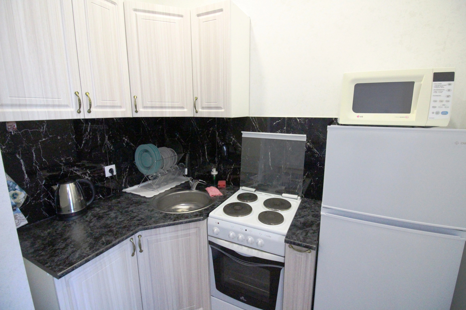 Апартаменты на Алтайской 93/1