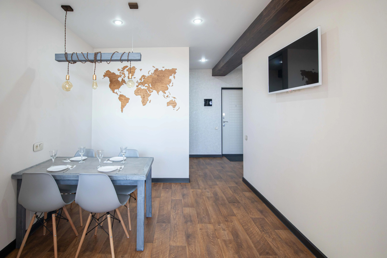 Апартаменты Космонавтов 35/20б