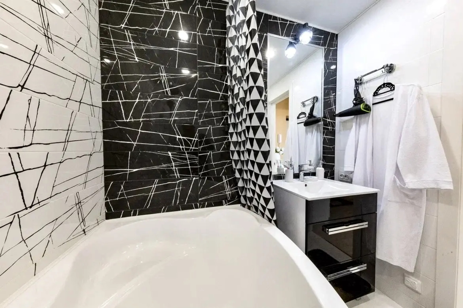 Апартаменты FSF Уникальный Дизайн Четыре Сезона