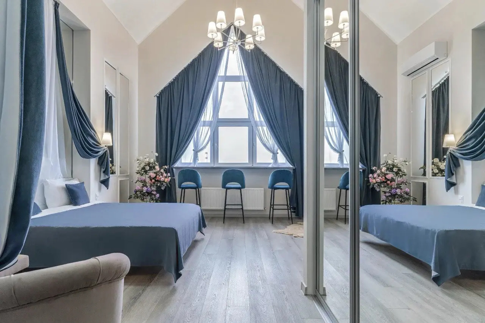 Апартаменты Бриллиант Apart Energy с Джакузи и Камином