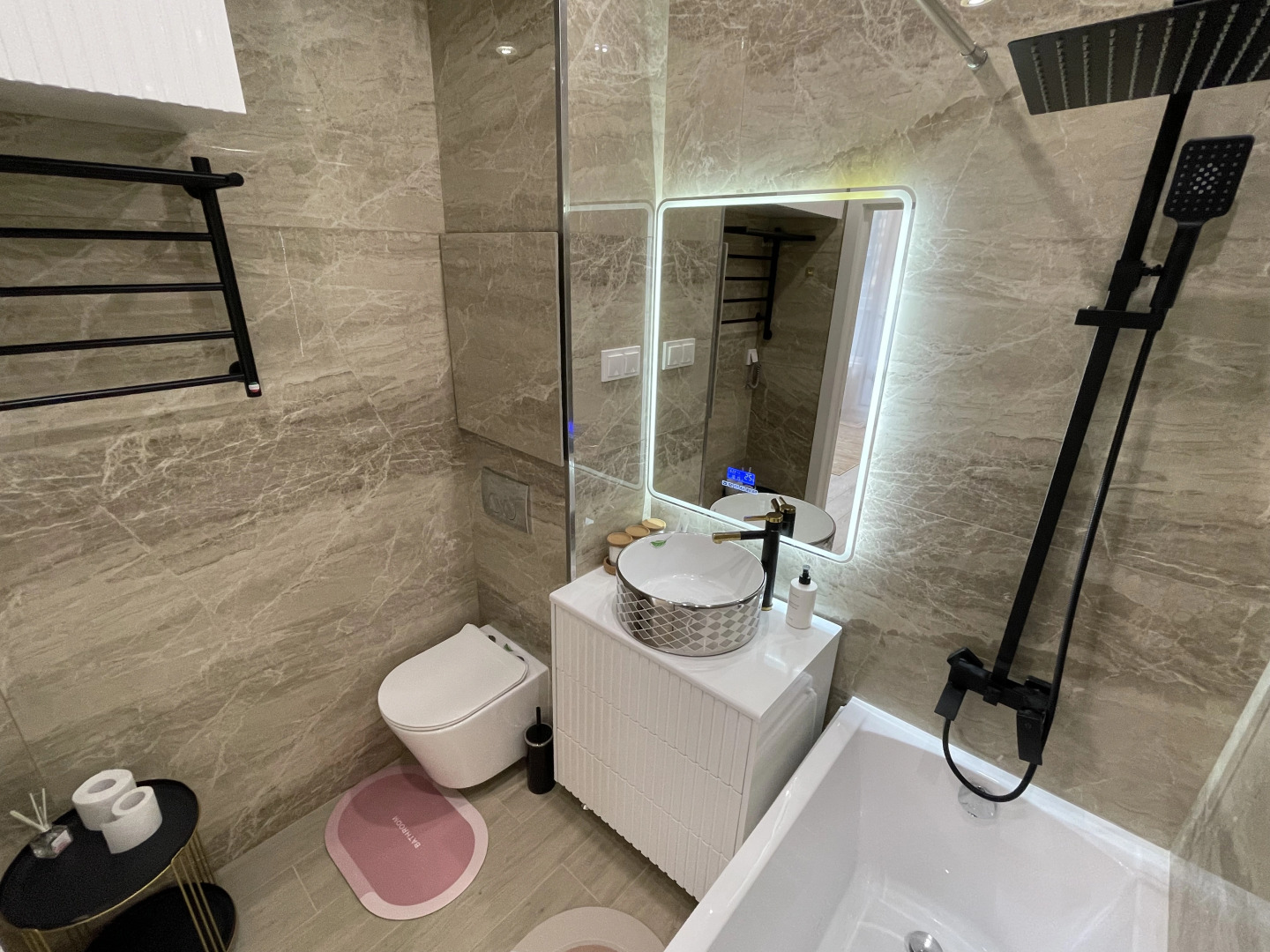 Квартира в Цветочных Полянах