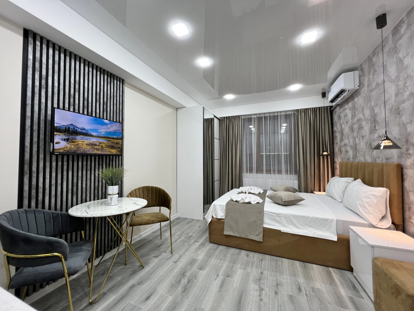 Апартаменты Stylish apt city center Saryan