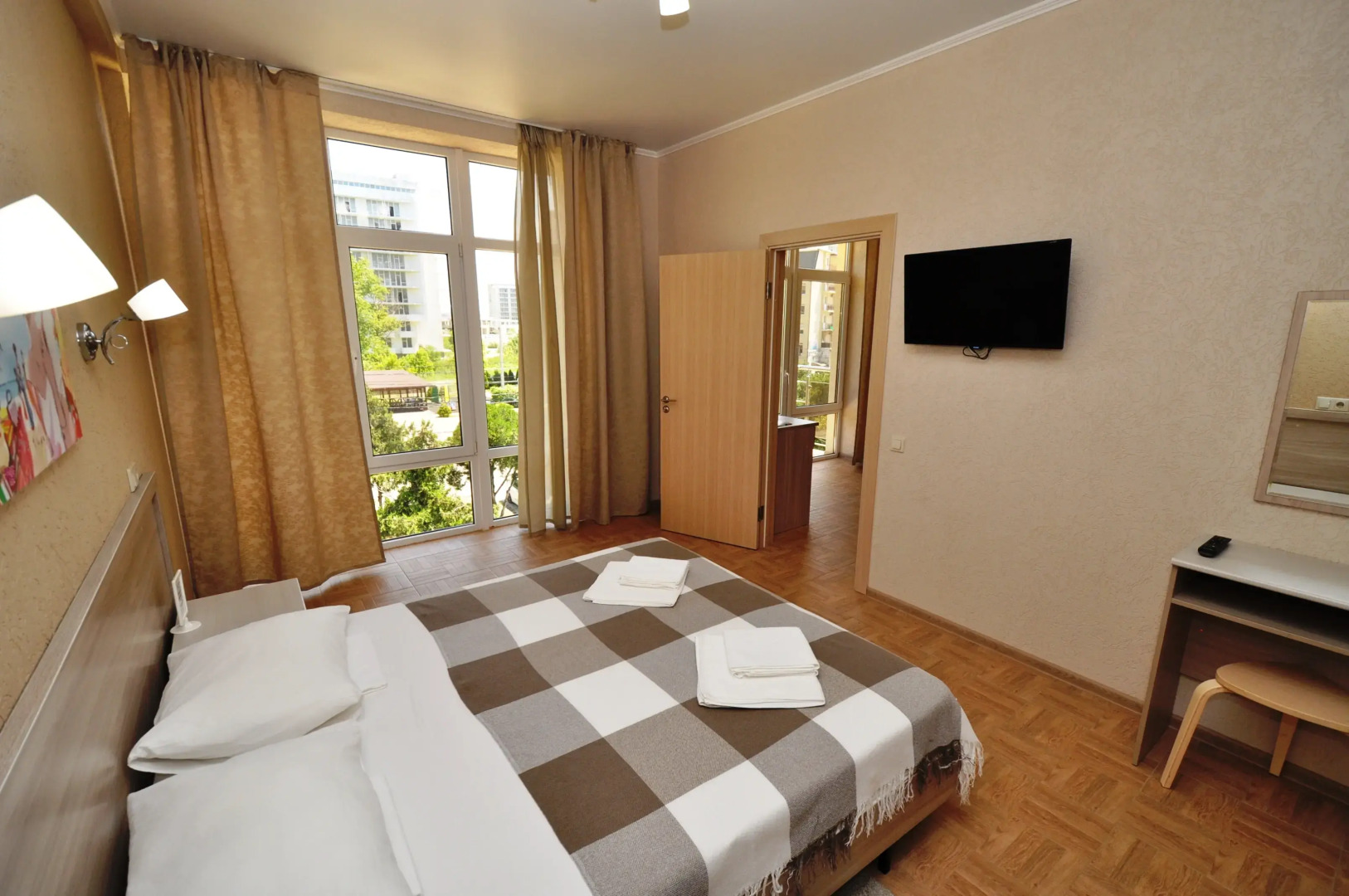 Гостевой дом AUGUST на Пионерском