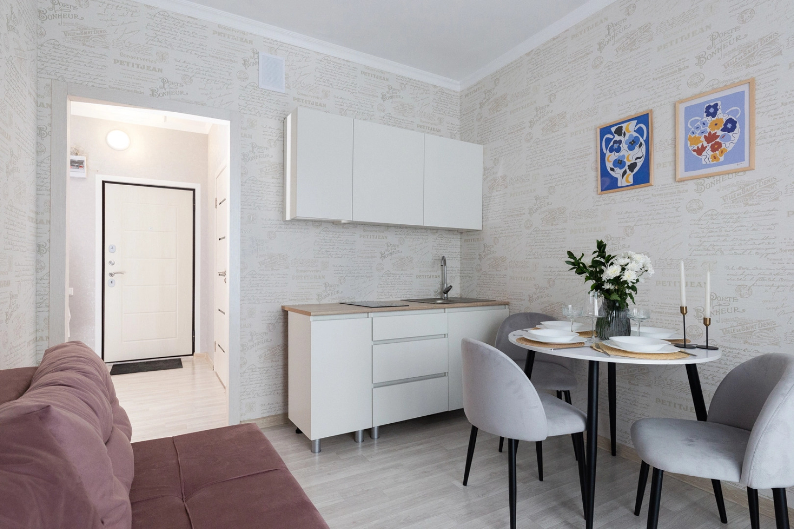 Квартира SleepNSK Уютная двухкомнатная около Аквапарка