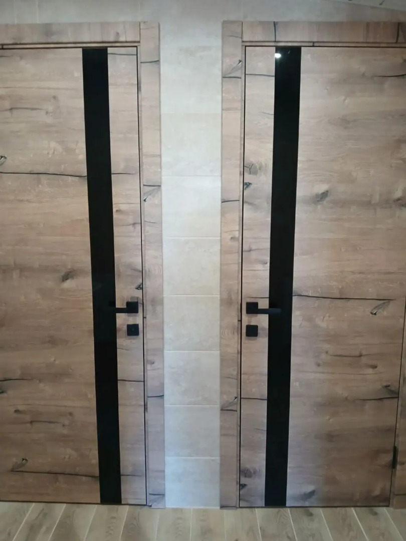 Частный Дом в Центpе Дeревни Взвад