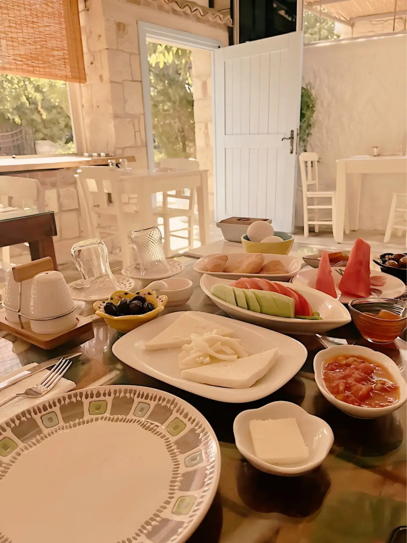 Alayaz Hotel