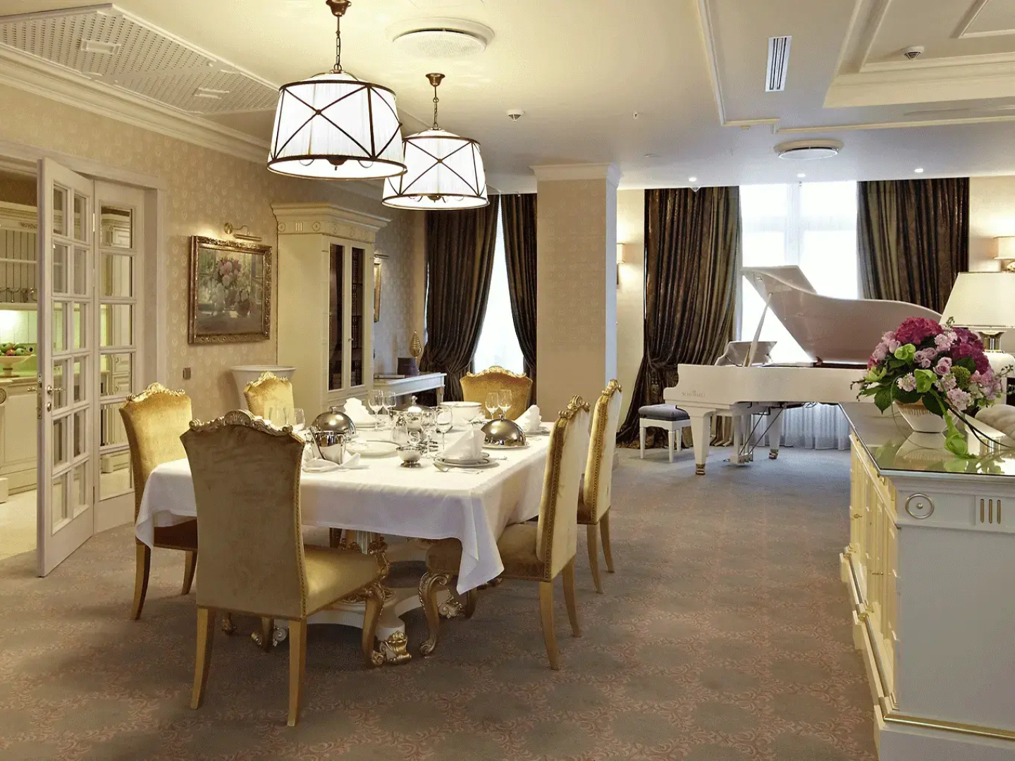 Отель Radisson Collection Hotel, Moscow