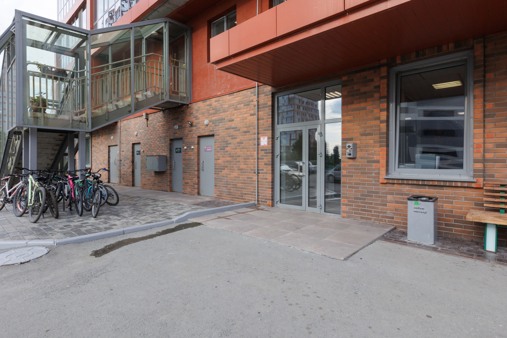 Апартаменты SleepNsk Красивая Трешка Около Аквапарка