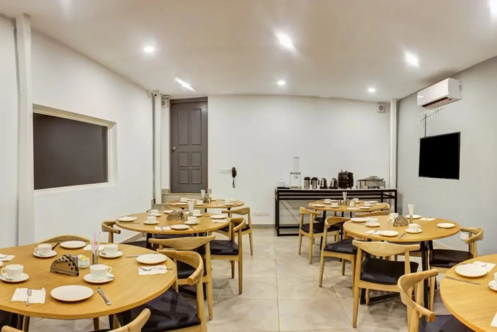 Отель Oceans 7 Ashwem