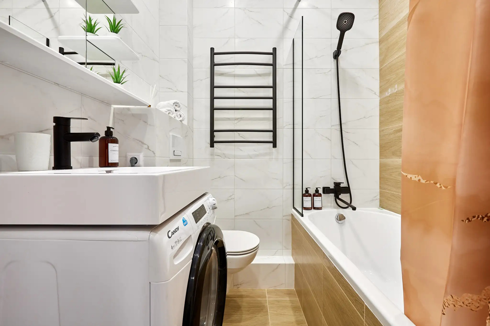 Квартира 2 Ночи на Константина Гондаря