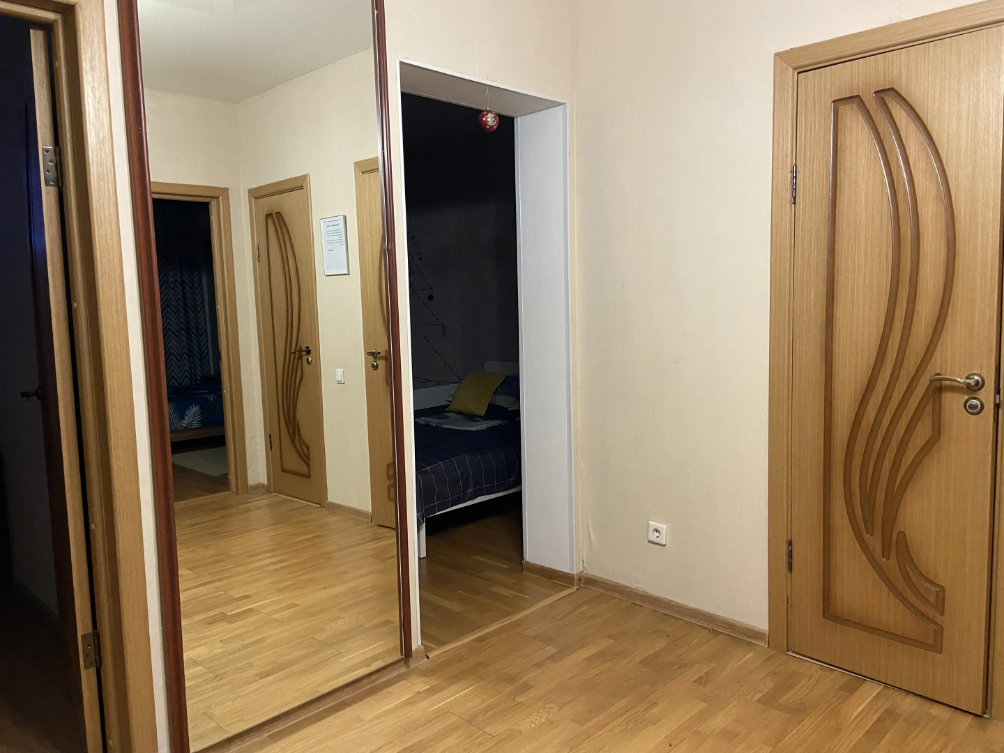 Квартира Вместительная у парка Галицкого от Комфорт и Точка