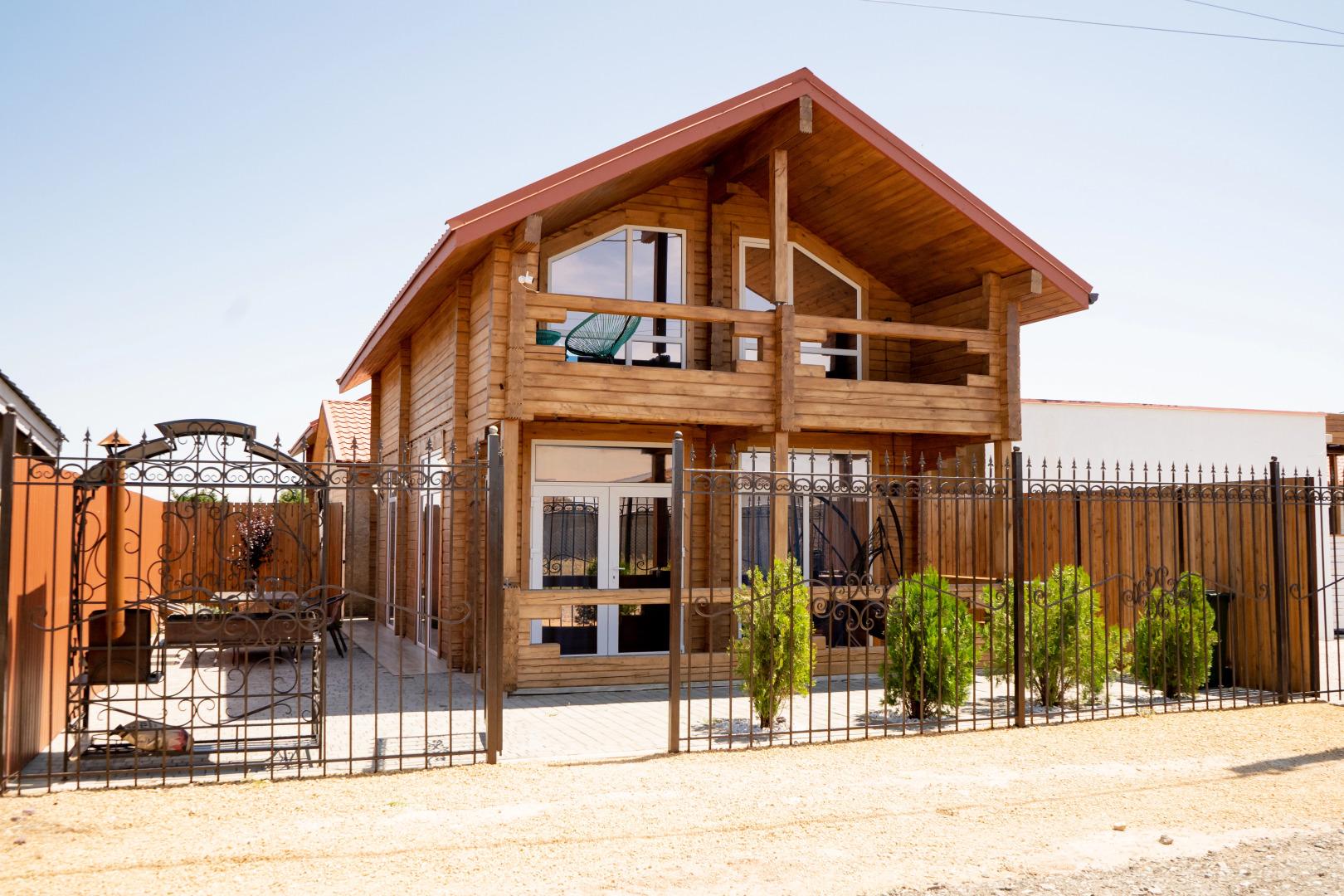 Белый песок