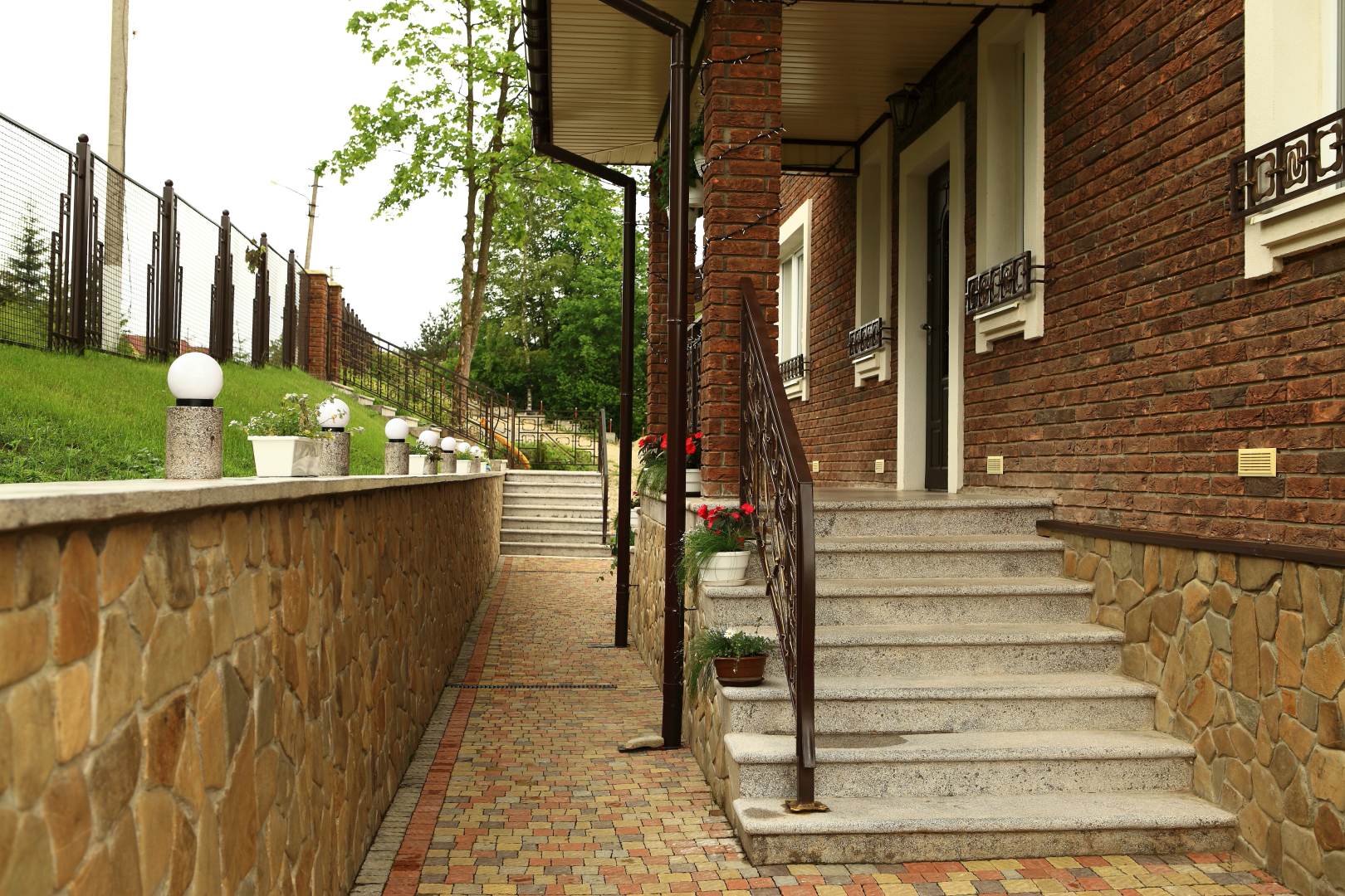 Favar Karpatyi Apart-Hotel